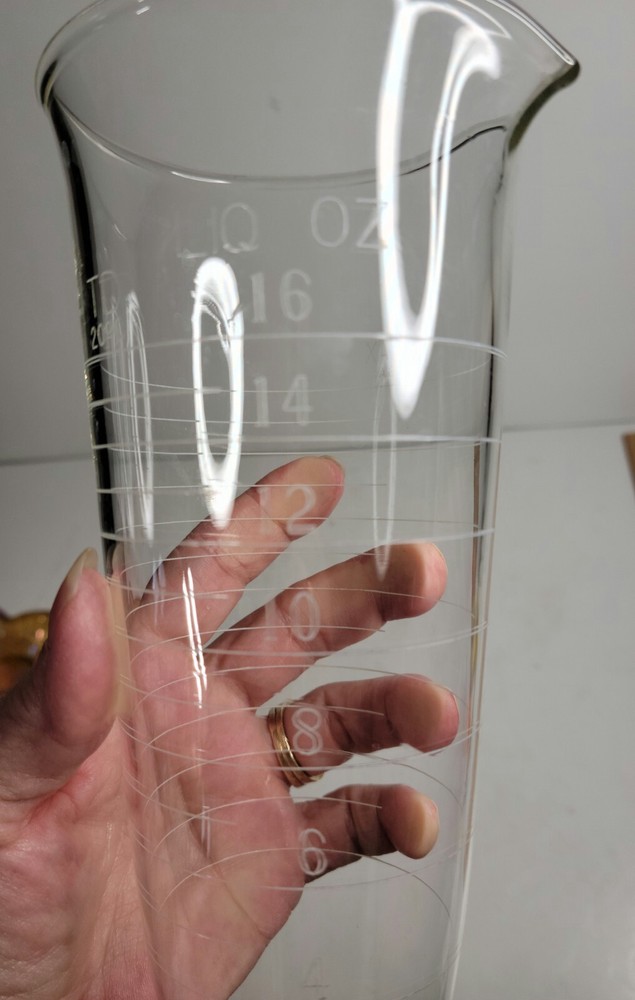 Kimex Footed 16 Oz. Lab Beaker