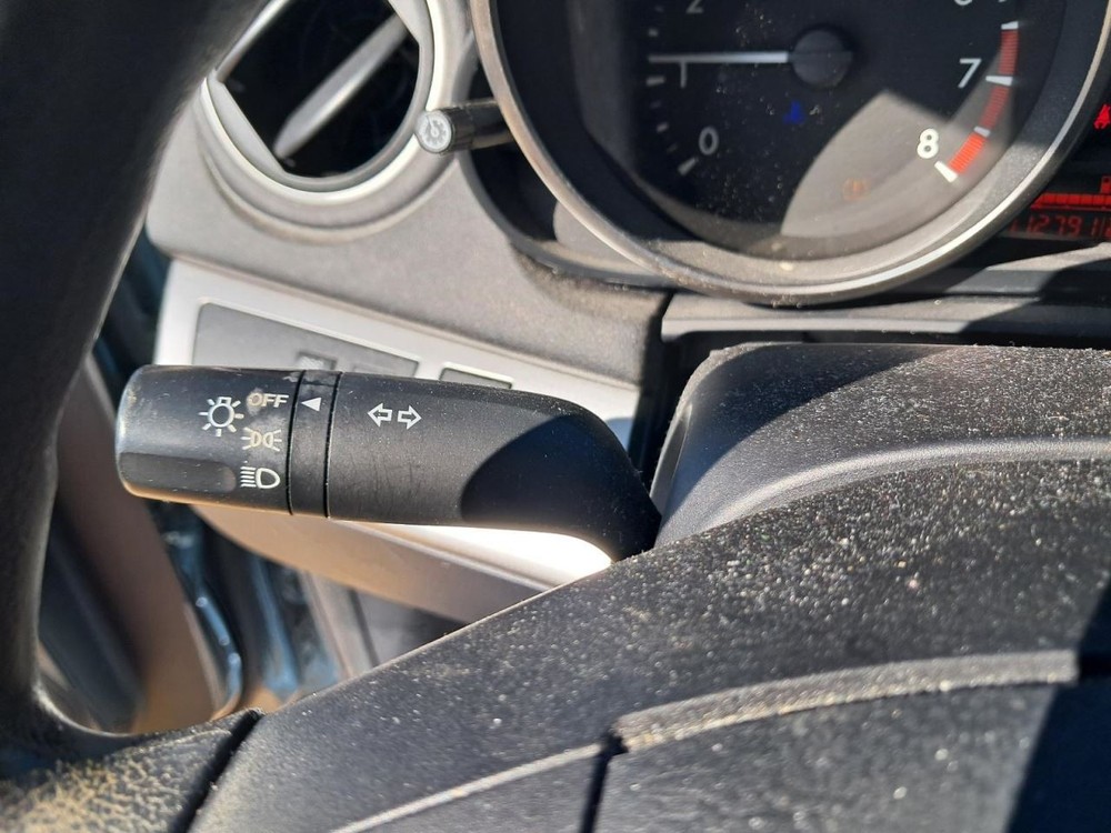 3 2011 Glove Box 5022351