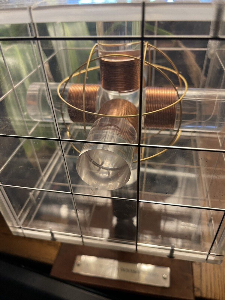 HEXE Nuclear resonance gyro in display case.