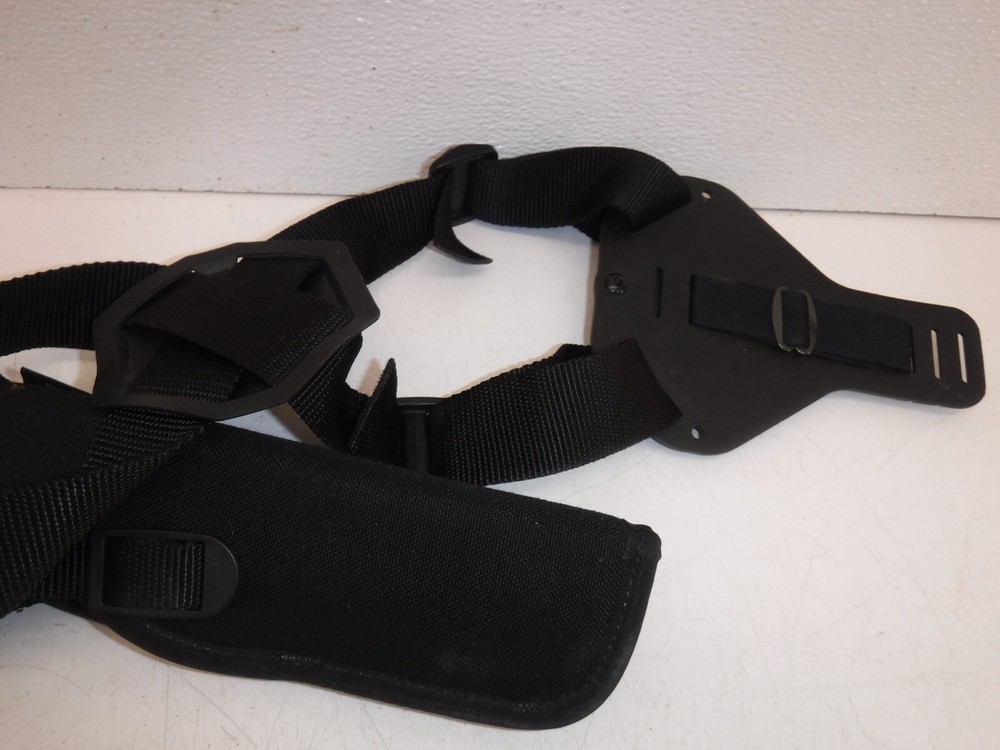 Uncle Mikes Sidekick Gun Holster Size 5