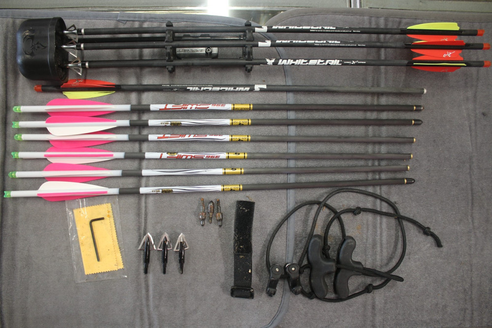 Barnett Rogue Camo Hunting Crossbow With Scope & Case