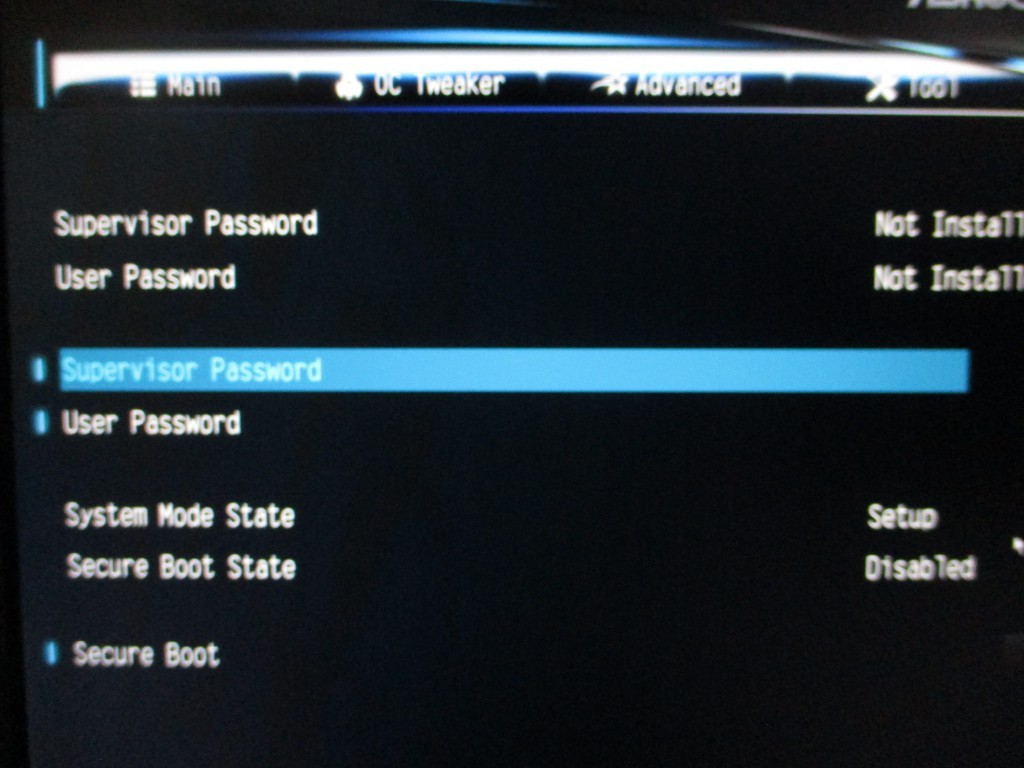 ASRock H97M-ITX/ac Rev 1.02 LGA1150 Mini-ITX Motherboard Core i5-4460 8GB RAM