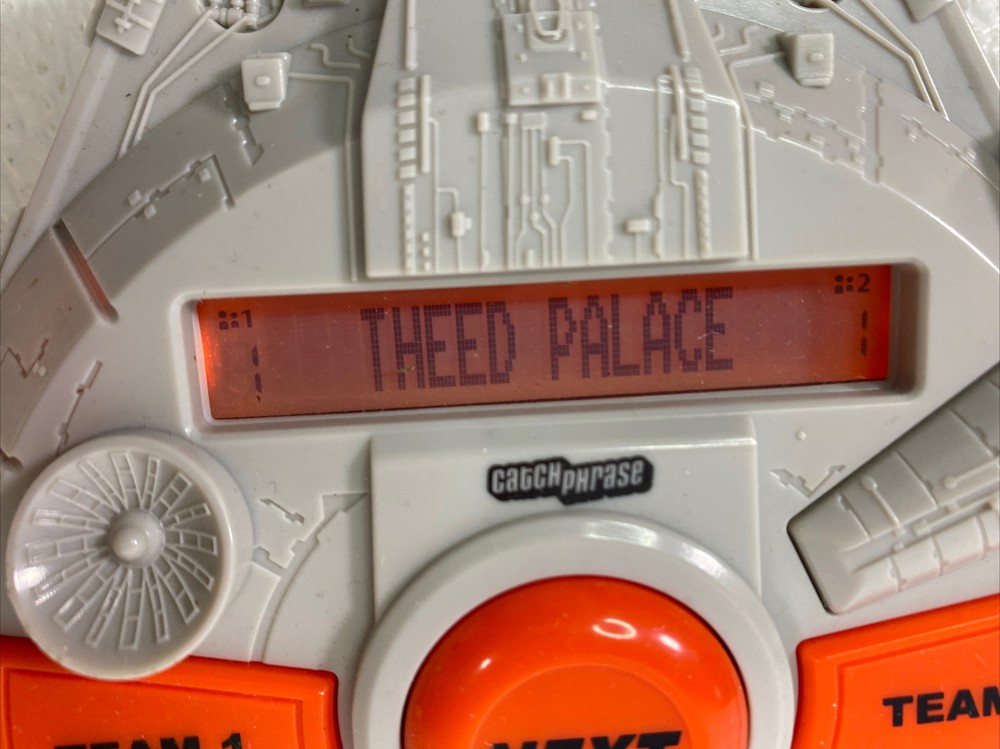 Star Wars Electronic Catch Phrase Millennium Falcon 2015 Hasbro Hand Held Game