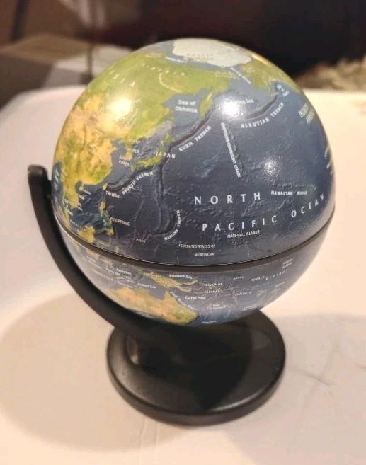 Replogle Globe 2001 Desk Top 5 1/2" Tall On Stand Rotates