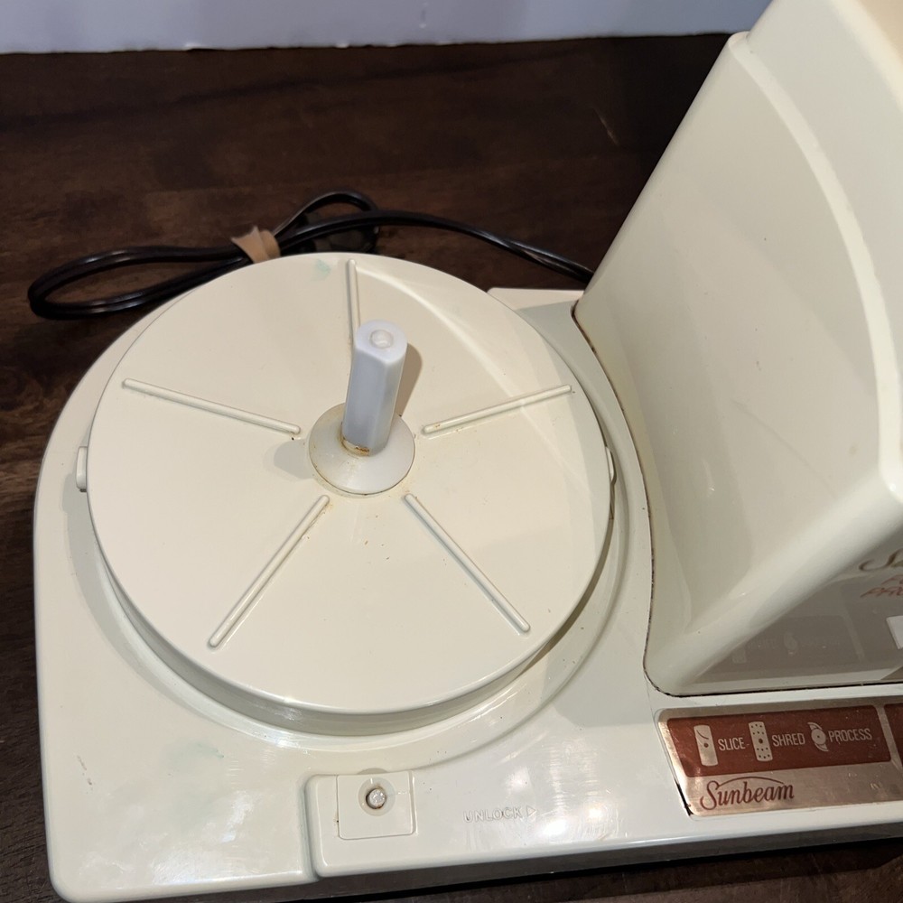 Sunbeam Mixmaster Food Processor Model 14056 Replacement Power Base Only