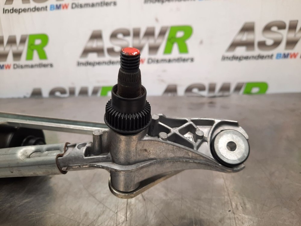 BMW Front Wiper Motor & Linkage E90 E91 E92 E93 3 SERIES 61617161710