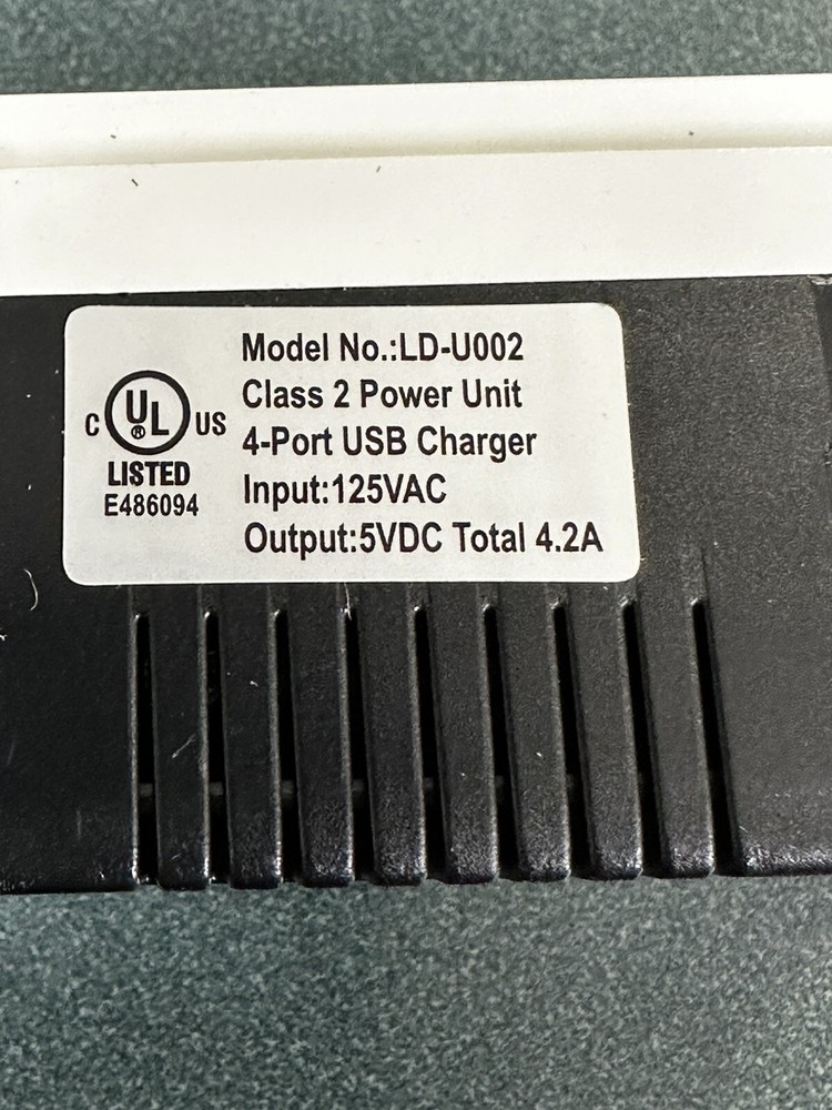 USB Receptacle White 4 Port Bulk Available