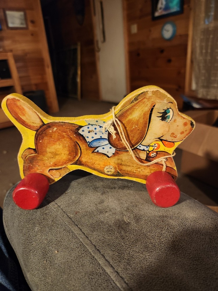 Vintage wooden Pull Dog Toy