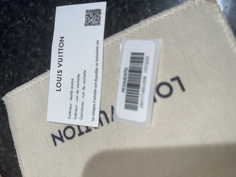 NIB Louis Vuitton Pocket Organizer M15027