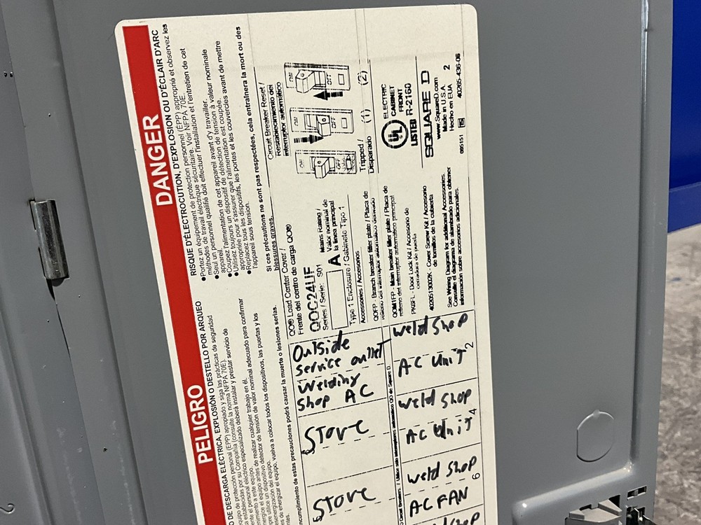 Square D 100 Amp 240V MLO Panelboard QOC24UF 🟦