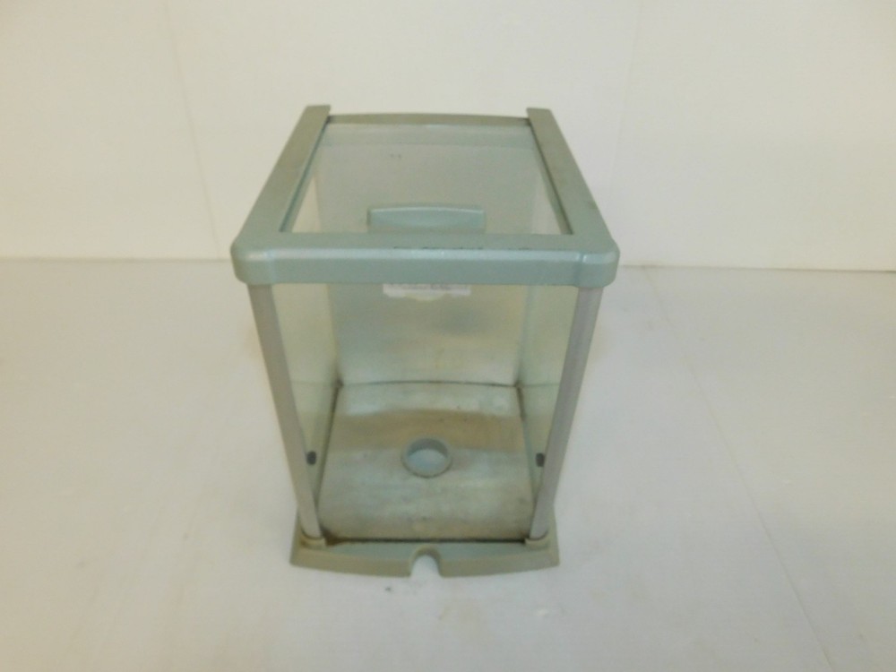 METTLER TOLEDO (?) DRAFT SHIELD (LSB134)