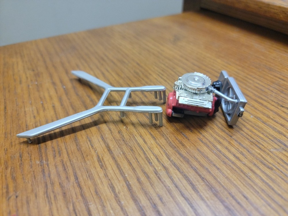 1/24 CHEVY ORANGE RED RACING ENGINE RADIATOR EXHAUST E