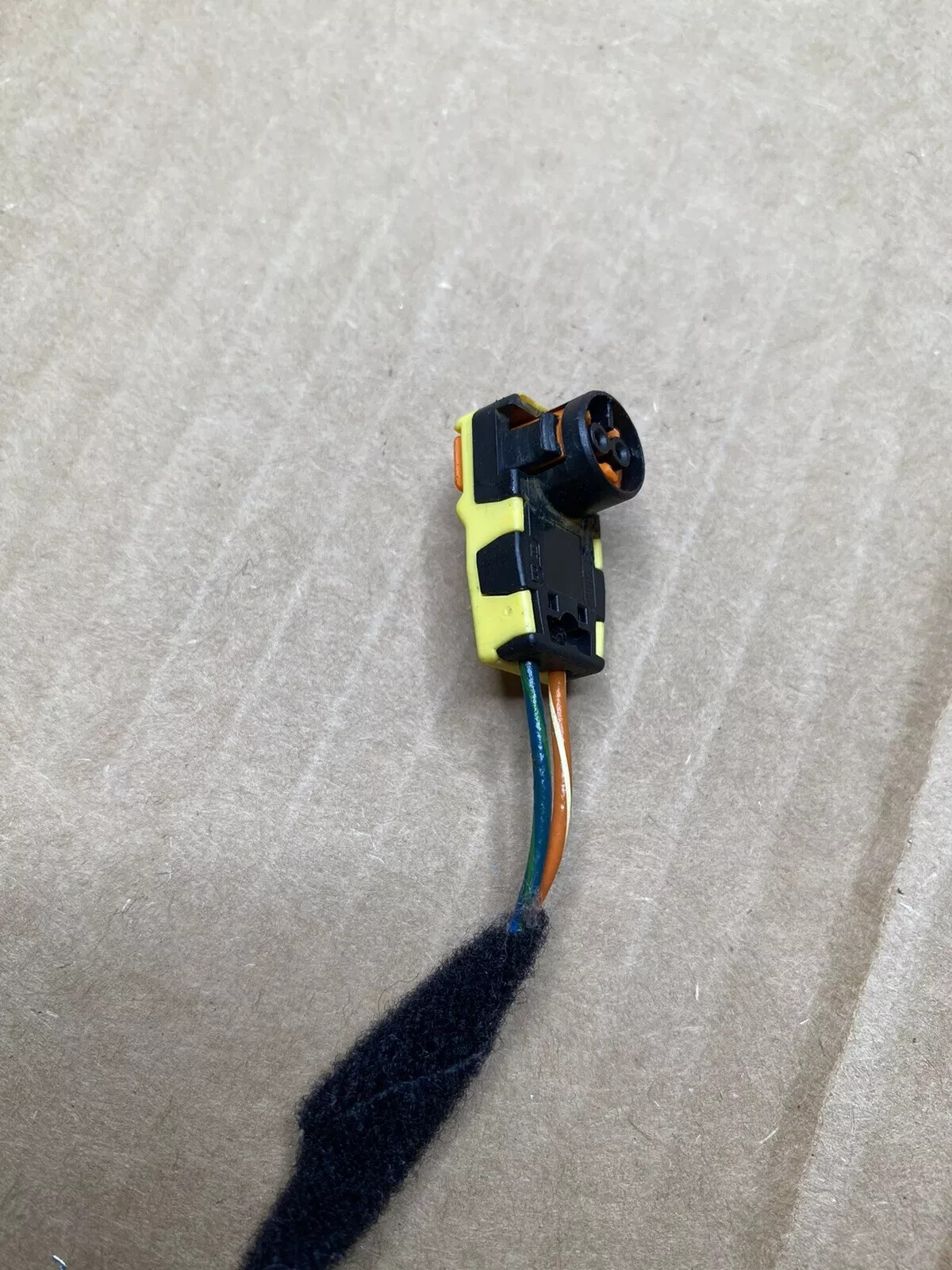 Mercedes GMC Cadillac VW Porsche Wiring Harness Plug SRS Connector 2 Wire OEM