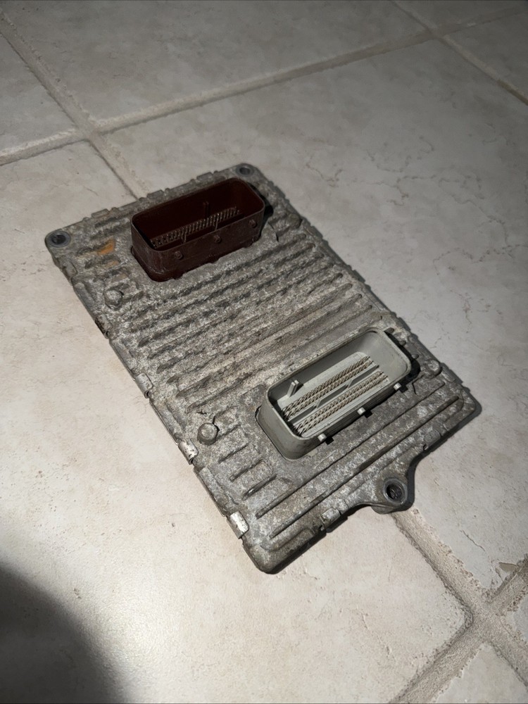 2011-2012 Dodge Caliber ECM Engine Computer Module OEM P05150542AE