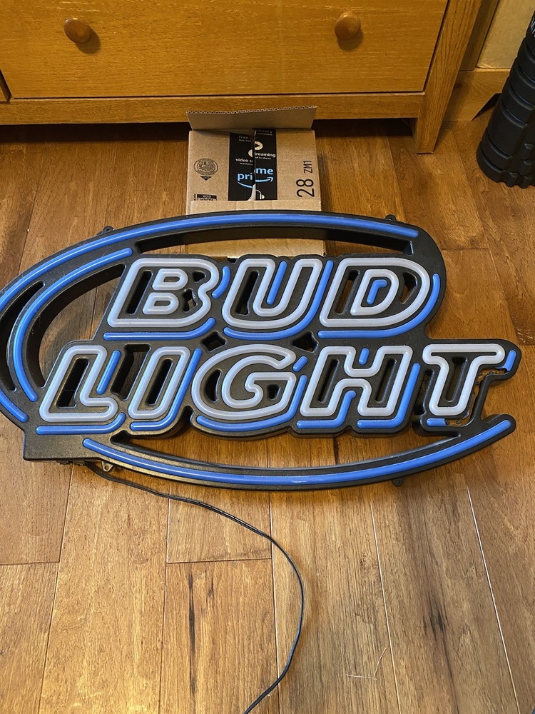 Bud Light Neon Sign. Not All Lights Working.