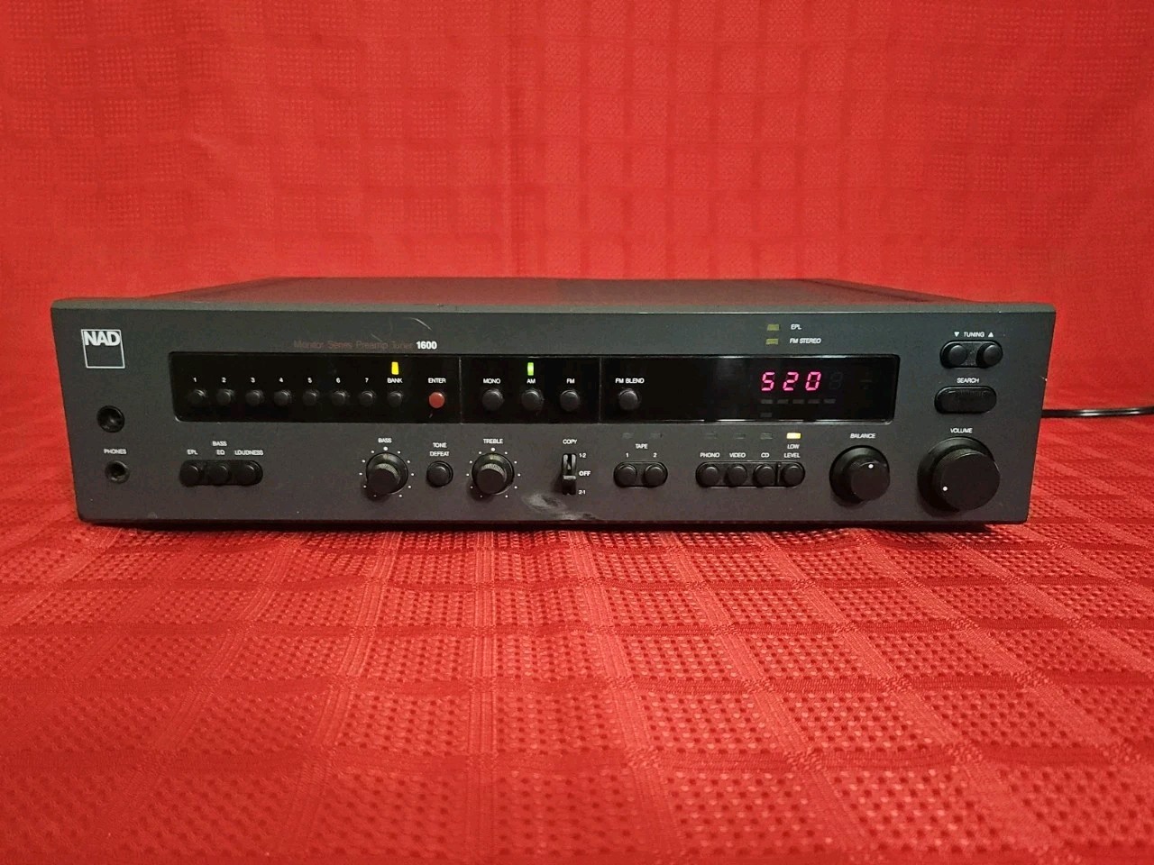 NAD 1600 Stereo Preamp / Tuner ~Powers On ~No Sound Output~ Sold As Is~ Read ~
