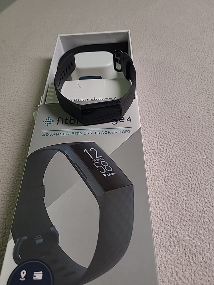 FITBIT CHARGE FOR PARTS ONLY DOES NOT WORK