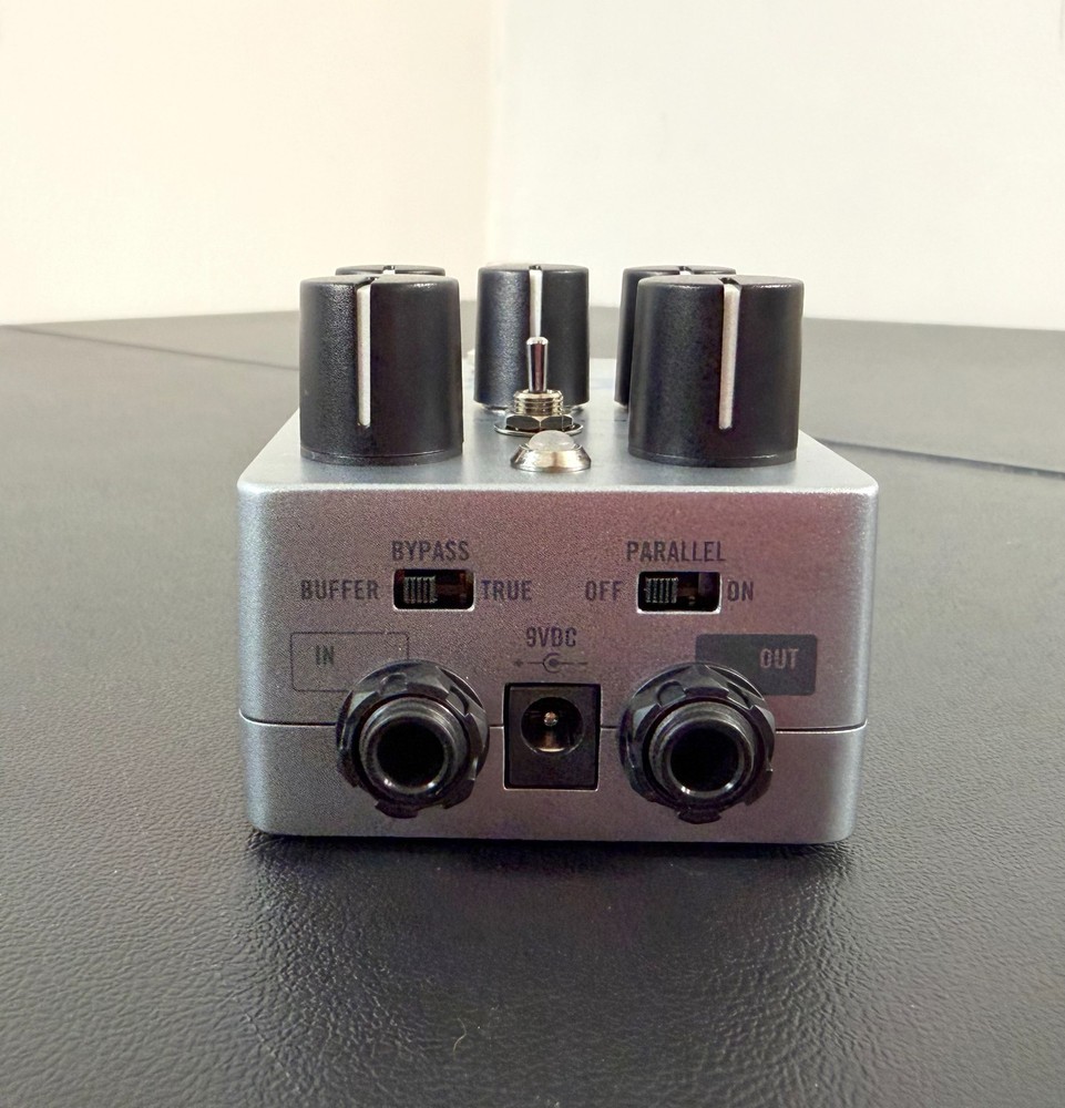 Universal Audio UAFX 1176 Studio Compressor Guitar Pedal