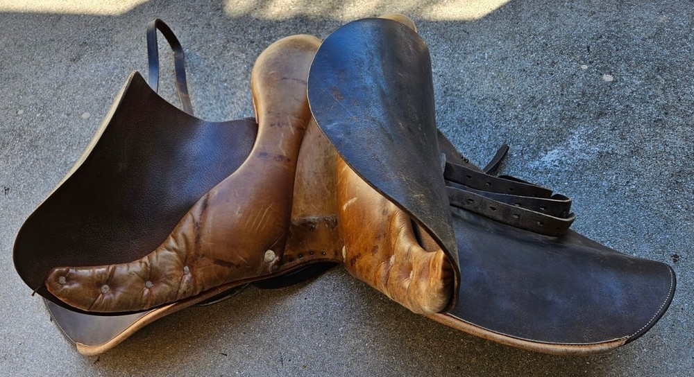 Beval Jumping Saddle Size 17 Long Made in England Devon 2000 Used