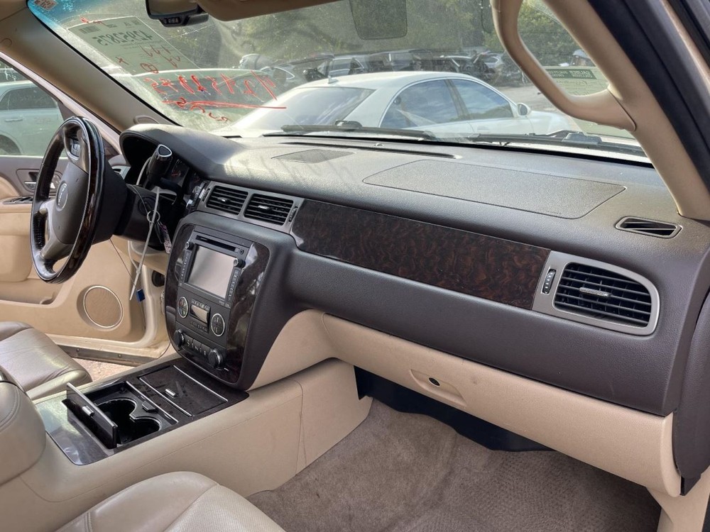 Sun Visor Left Driver Illuminated Fits 07-14 ESCALADE 978740