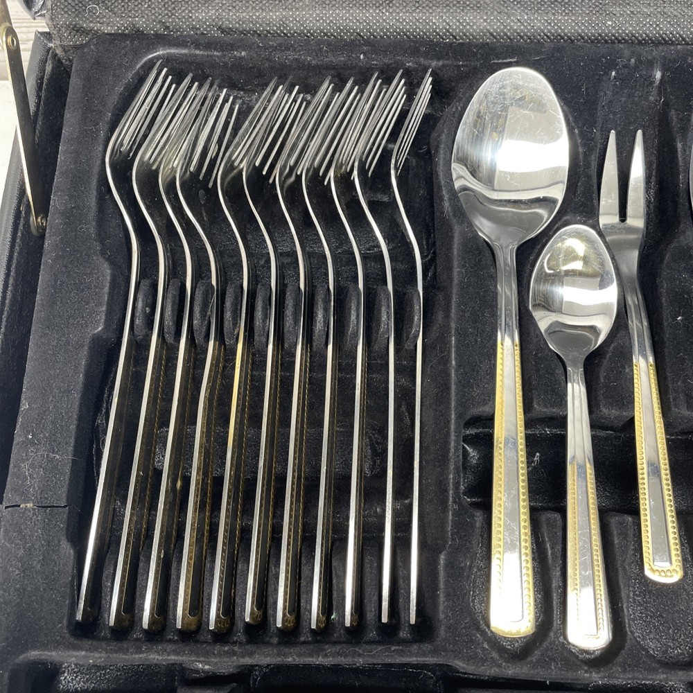 Solingen Silverware Germany 18/10 66 Piece Dinnerware Plus Case Incomplete