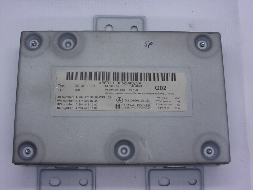 Mercedes Harman Becker Multimedia Control Unit A2048708026