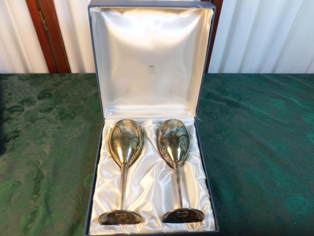 2pc E. & L. de Uberti Italian Silverplated Stemmed Goblets/Wine Glasses w/Case