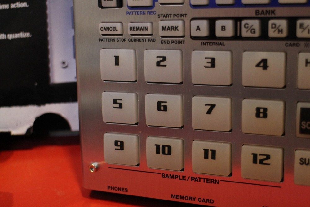 USED Roland SP 404 Sequencer Sampler U2961 260417