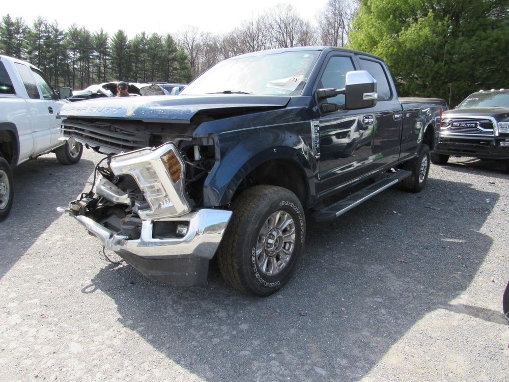 F250SD 2018 Glove Box 1037137