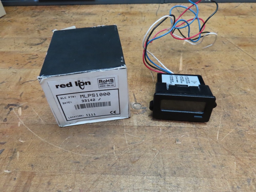 Red Lion CUB7CCR0 panel mount counter push button reset 9-28VDC (@D88)