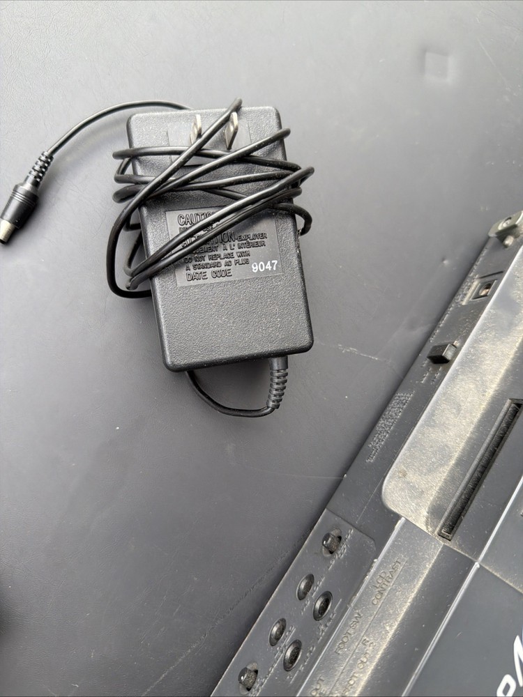 Roland MV-30 Studio M