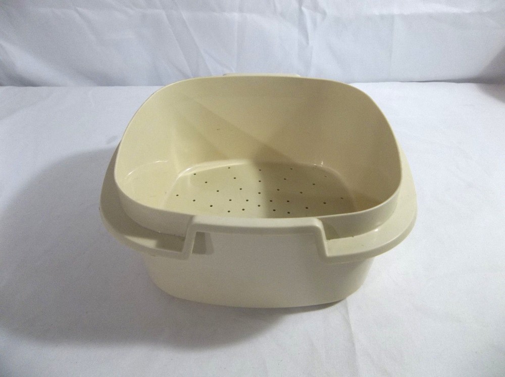 Tupperware Replacement Almond Steamer/Colander for Harvest Gold Multi-Server
