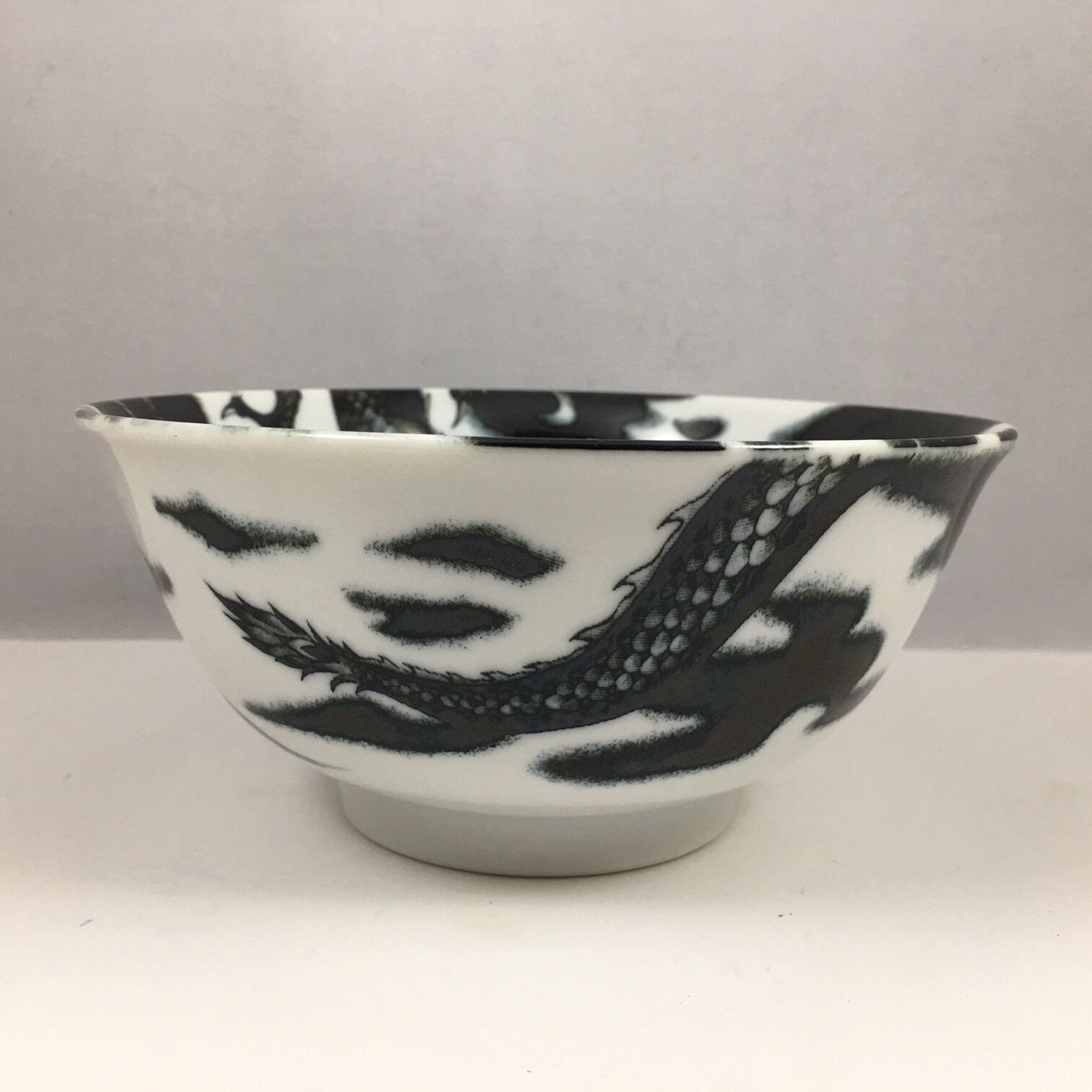 Japanese Rice Soup Noodle Bowl 6"D Porcelain Fortune Ryu Black Dragon JAPAN MADE