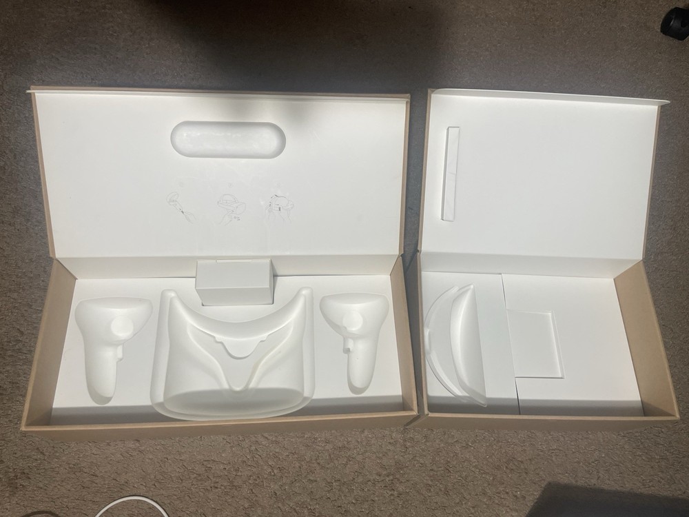Meta Oculus Quest 2 256GB VR Headset - White