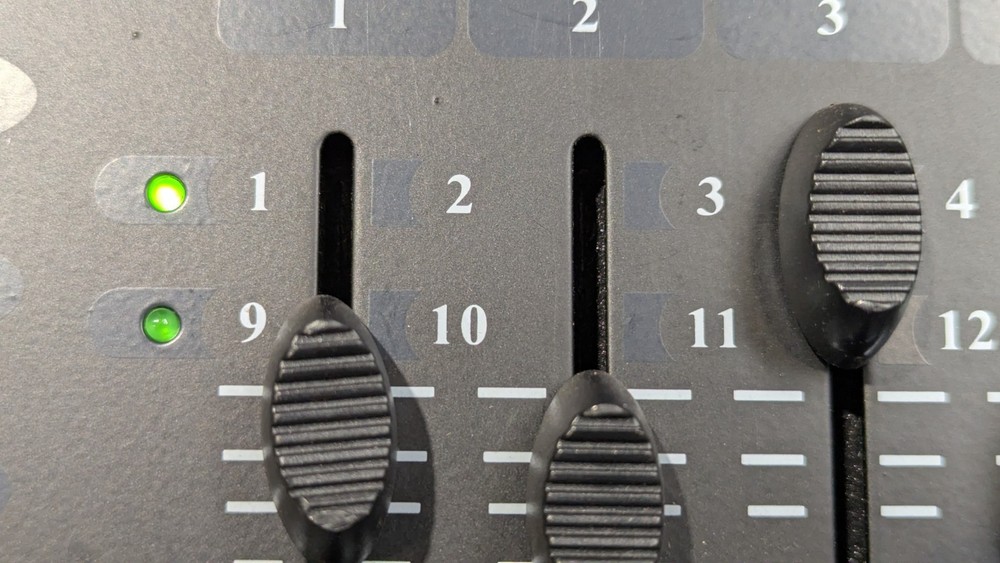 SHEDS DMX512 Controller DMX Lighting Controller DMX 192 Stage Light Controller