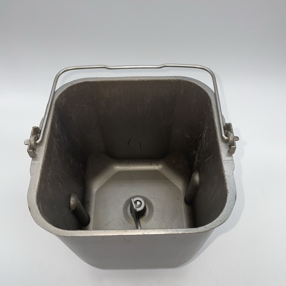 Oster Deluxe Bread And Dough Maker Model 4811 Counter Top Bread Maker Machine