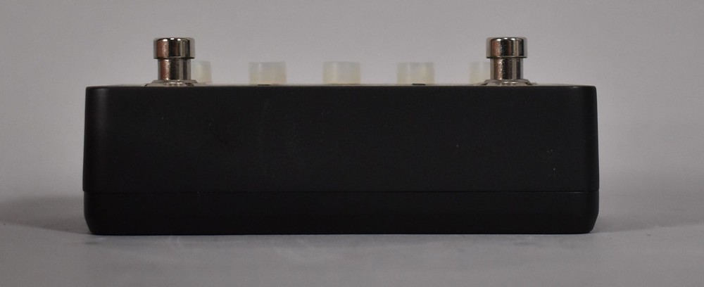 Hotone Binary Mod Multi-Effect w/Box