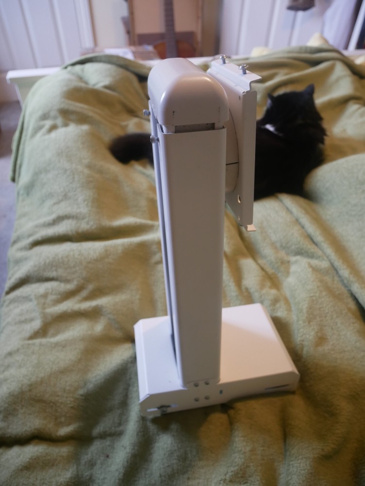 BenQ WM04G4 original projector wall mount, white