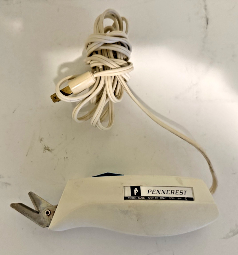 Penncrest Electric Scissors Model 5296 2 SPEED LIGHTED Sewing ✿ VINTAGE WORKS!