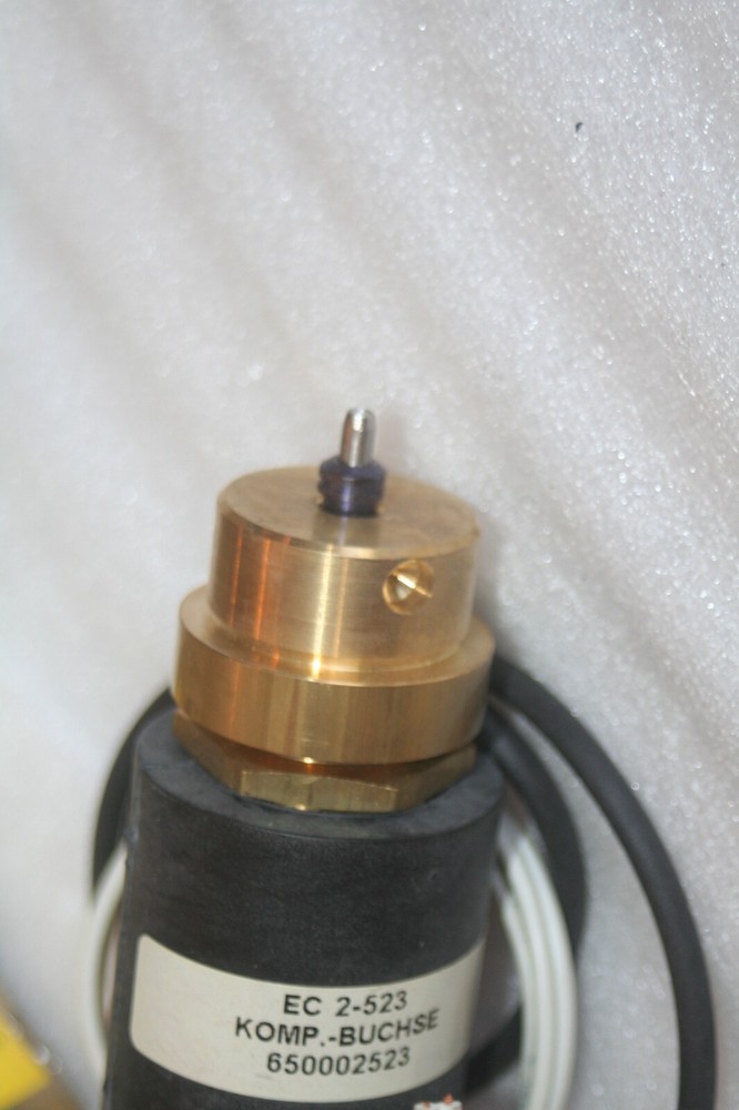 DINSE DIX EC 2-523 KOMP.-BUCHSE TORCH SHOCK SENSOR INSULATOR COMPACT SOCKET