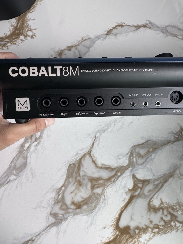Modal Electronics Cobalt8M Desktop Synthesizer, Display, Arpeggiator, Effects