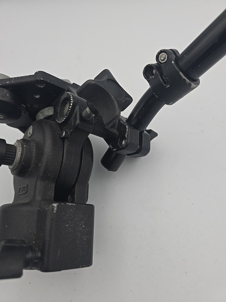 Bogen Manfrotto 3063 Mini Fluid Video Tripod Head with Quick Release Plate