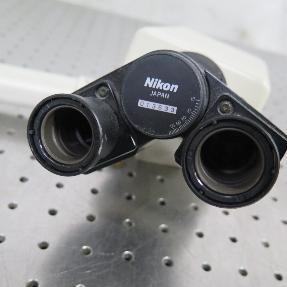 R195883 Nikon Microscope Head 013633 w/ Side Arm