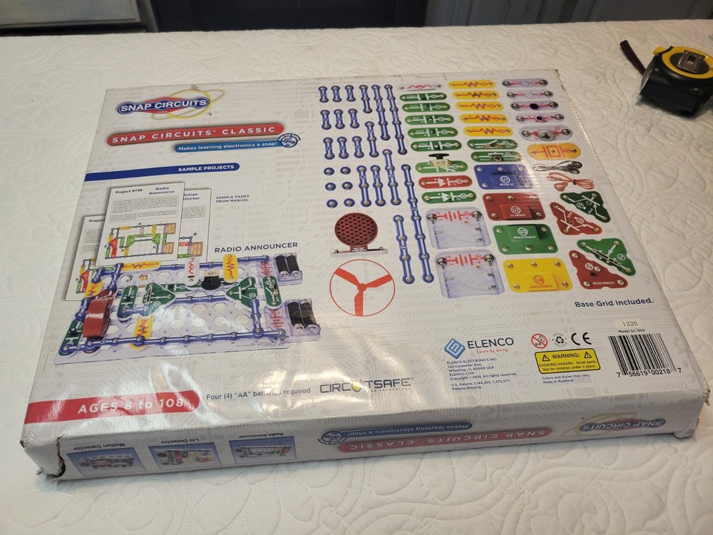 Elenco Snap Circuits SC300 Electronics Kit