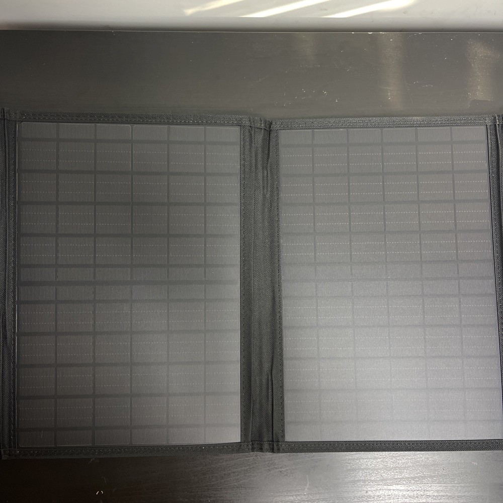 Keshoyal Foldable Solar Panel – 60W Portable Solar Panels NO CORDS.