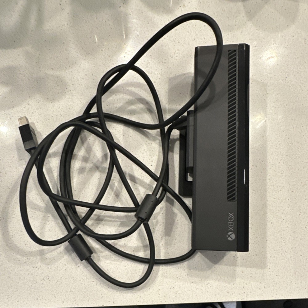Microsoft Xbox One Kinect Sensor Motion Camera Wired Black