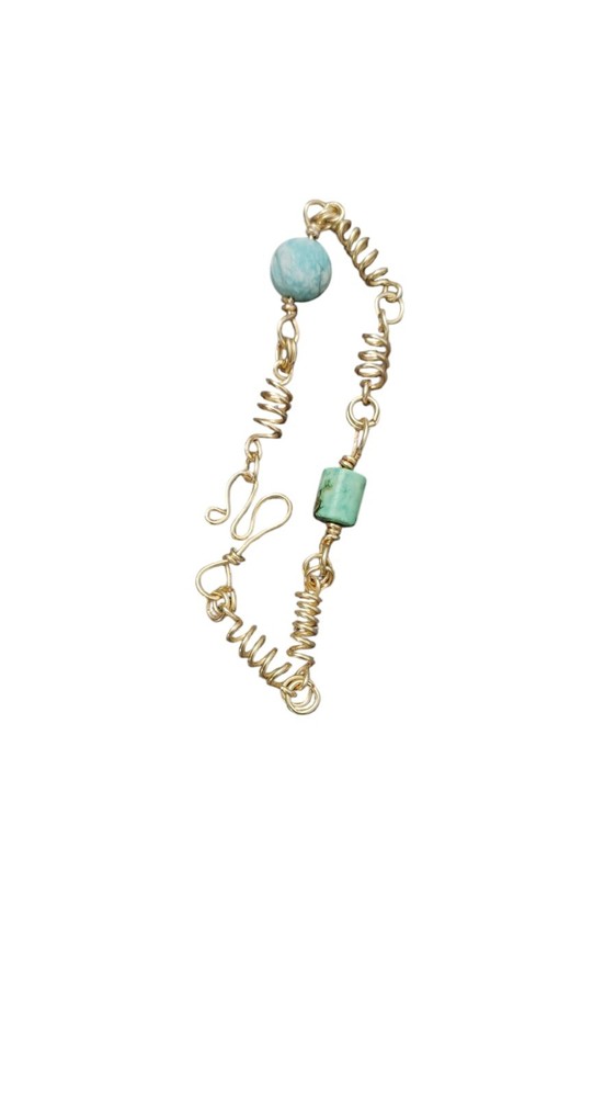 Handmade Howlite Spring Bracelet