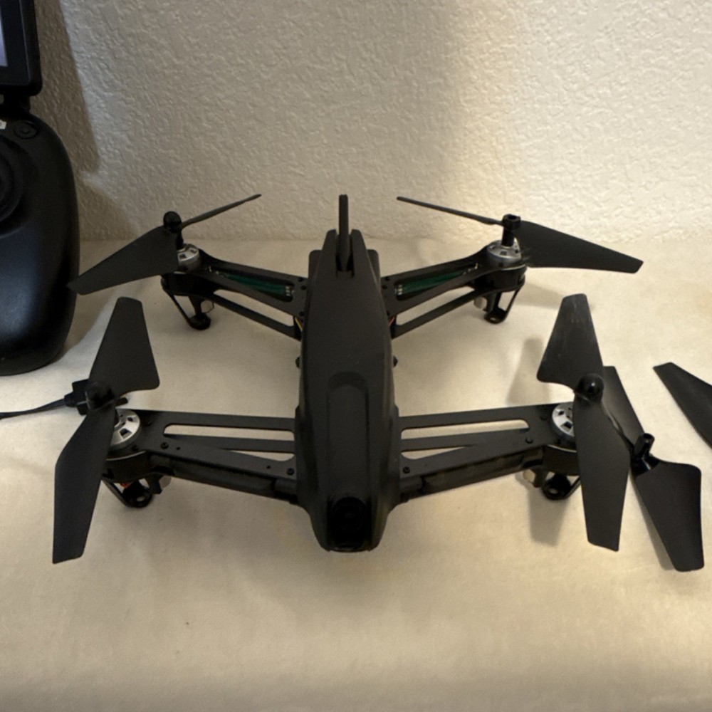 BOLT Quadcopter Drone with HD Screen, Camera, Controller, Battery, Propellers