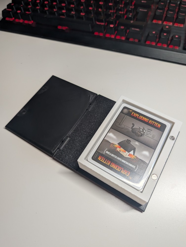 Protective Sturdy PlayerBook - Exploding Kittens Game Storage Box Durable