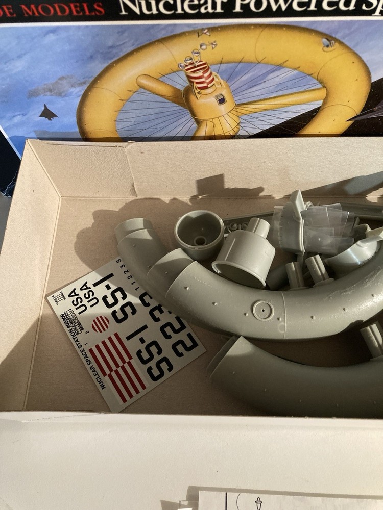 Glencoe 1/300 Scale Nuclear Powered Space Station Open Box